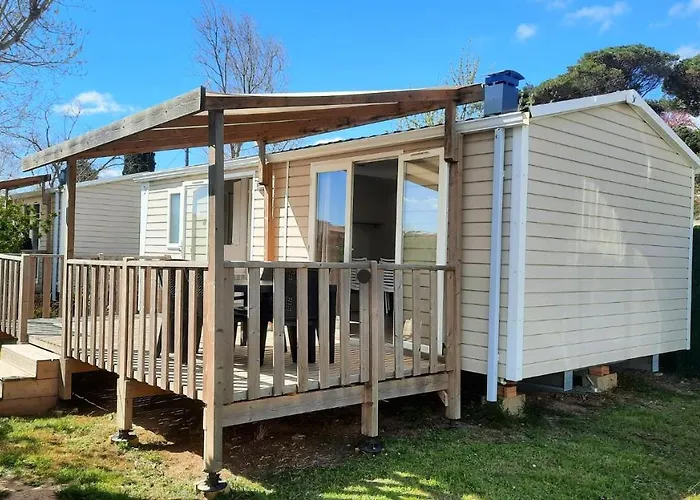 Mobilhome De Charlotte - La Falaise 4 Etoiles Narbonne-Plage