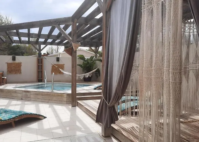 Mobilhome De Charlotte - La Falaise 4 Etoiles Narbonne-Plage